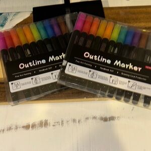 Outline Marker Dual-Tip Art Marker Set - Multicolor